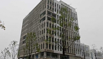 海南金霞項(xiàng)目施工中